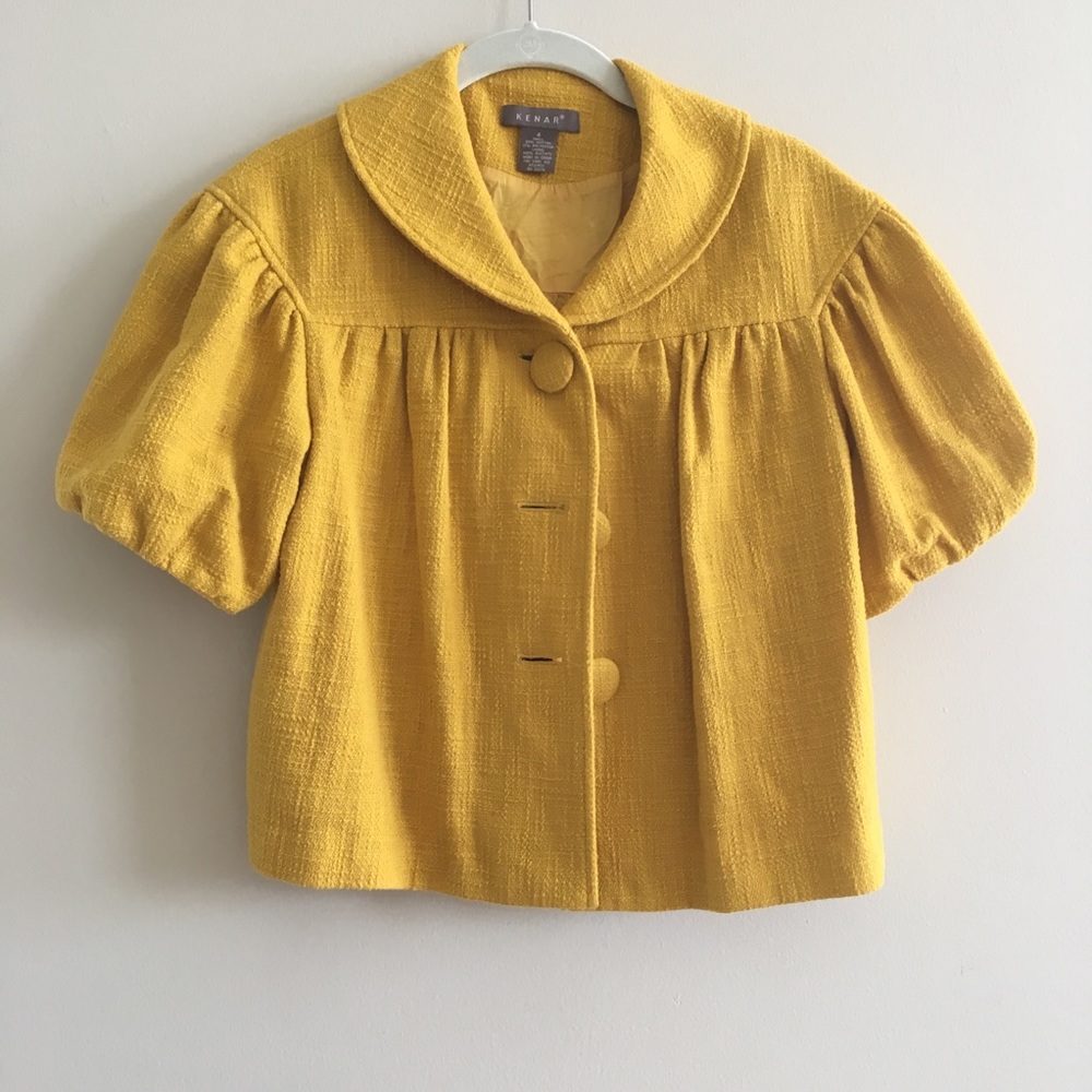 Yellow puff sleeve blazer
